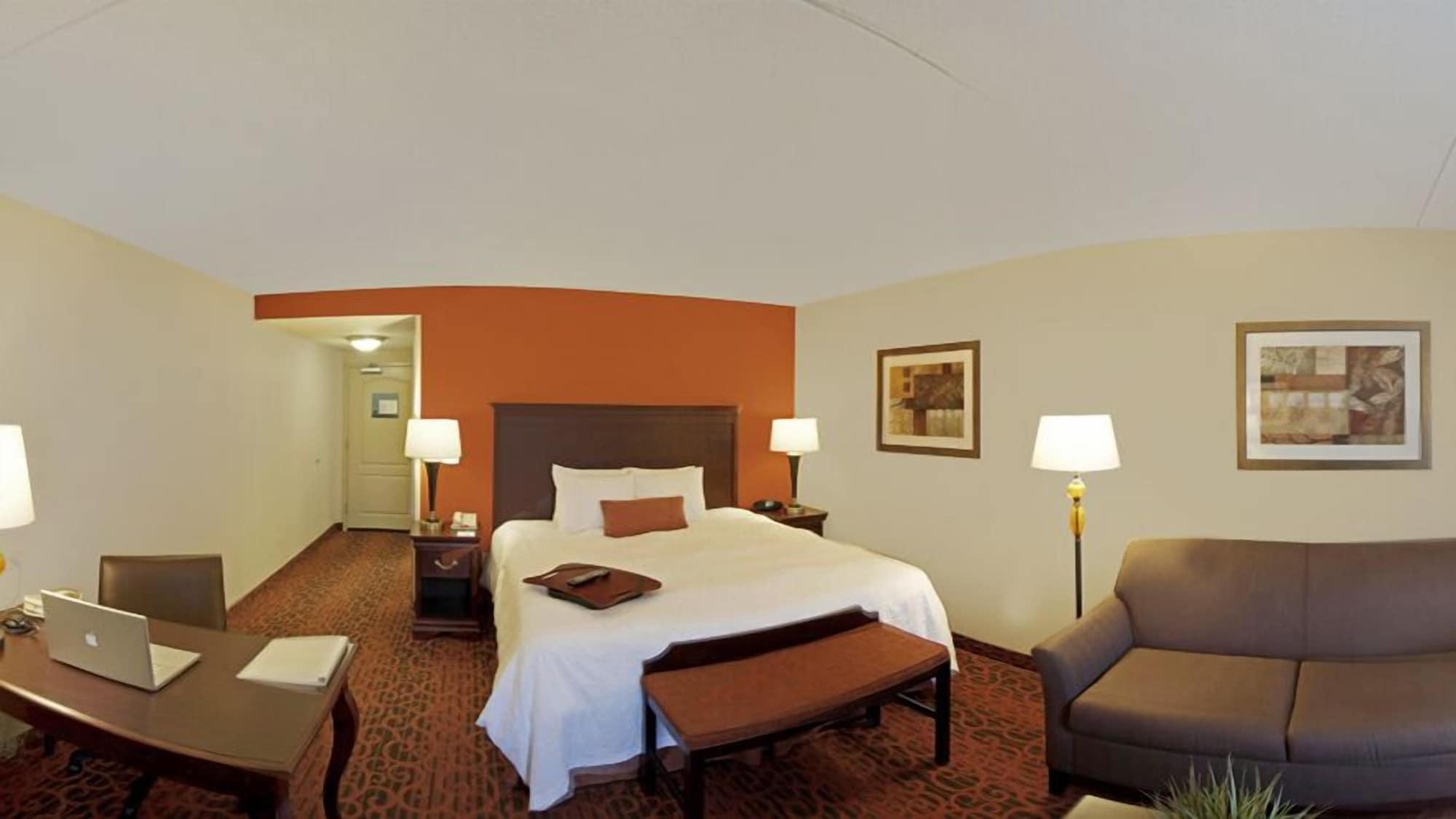 Hampton Inn Rochester-Webster Exterior photo