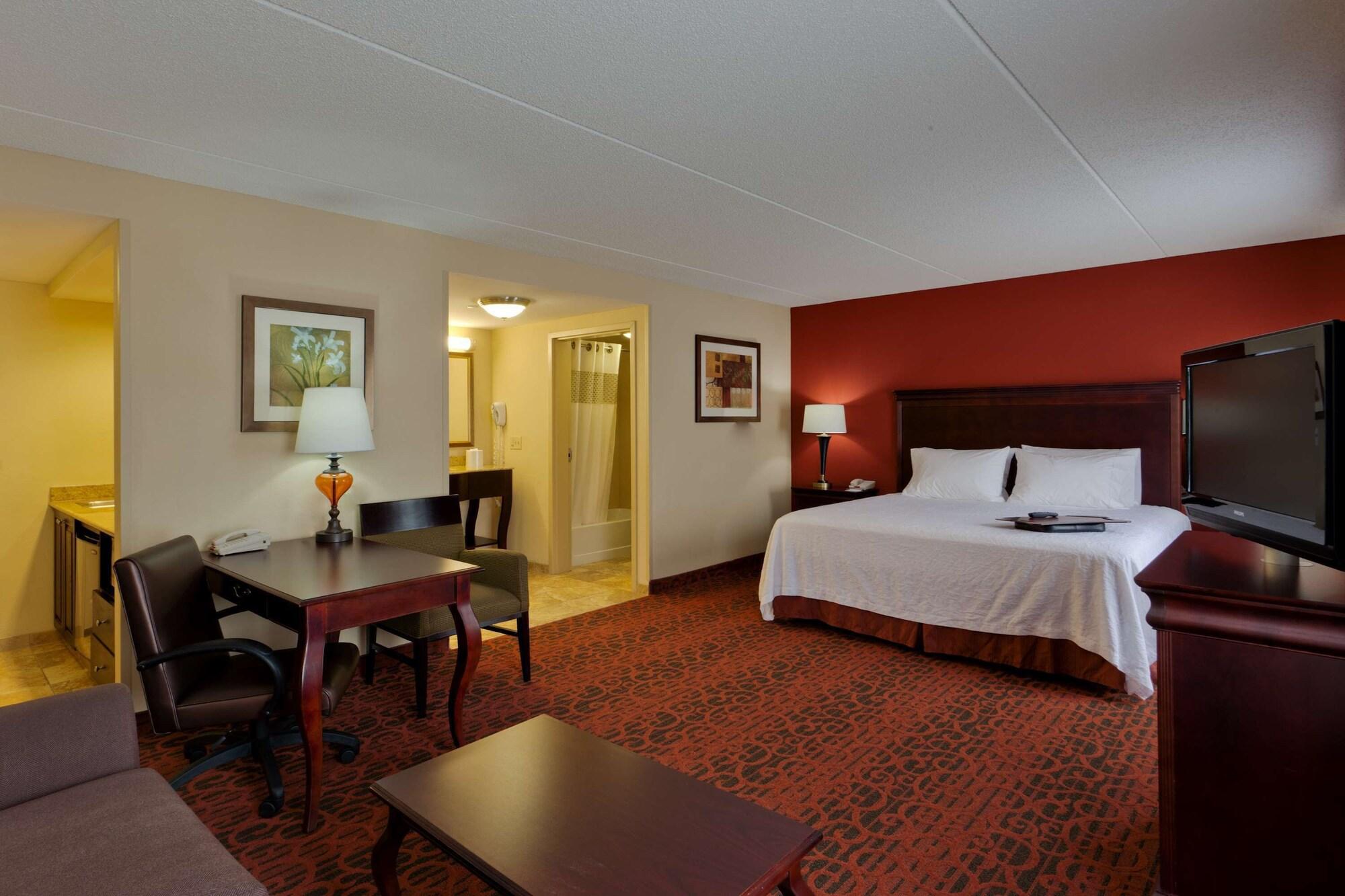 Hampton Inn Rochester-Webster Exterior photo
