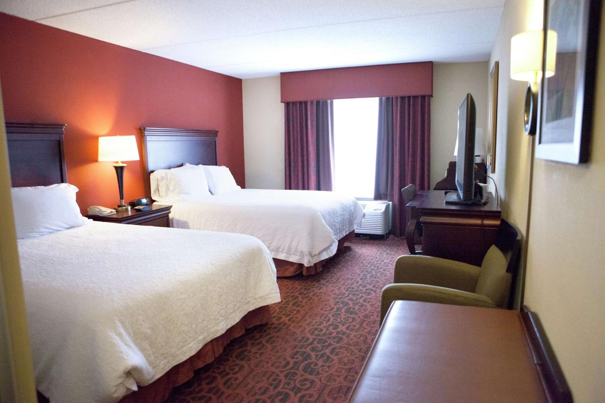 Hampton Inn Rochester-Webster Exterior photo